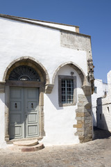 Fototapeta na wymiar Patmos - Ancient dom z gotyckimi łukami