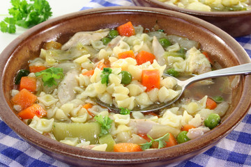 Hühnersuppe