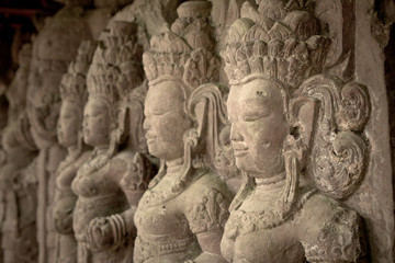 statue of hindu deamon