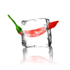 Meubelstickers Chili in een blok ijs © Pixxs