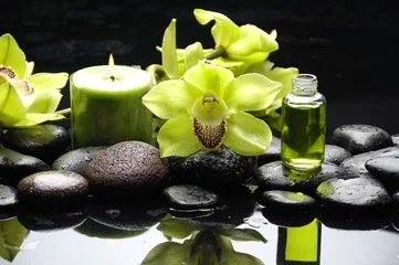  Oriental spa with orchid , candle and pebbles © Mee Ting