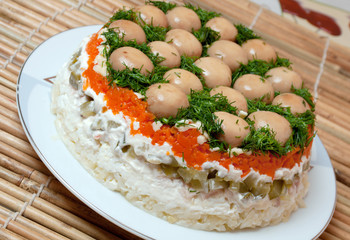 salad with chicken ,mushrooms