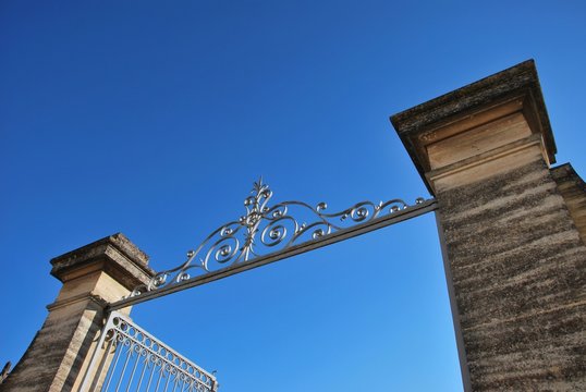 portail de ch&acirc;teau