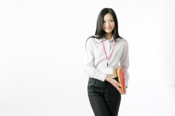 Fototapeta premium 書類を持つ女性社員