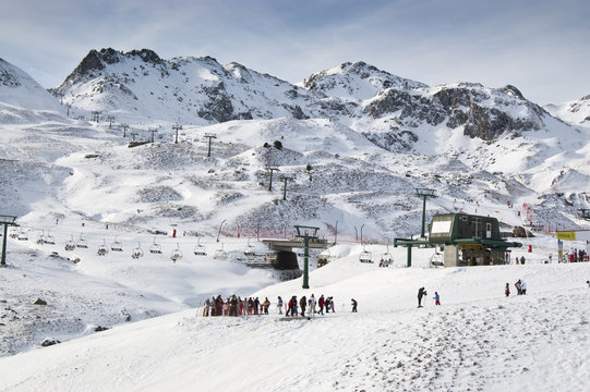 Estaci&oacute;n de esqu&iacute; de Aram&oacute;n Formigal (Huesca, Espa&ntilde;a)
