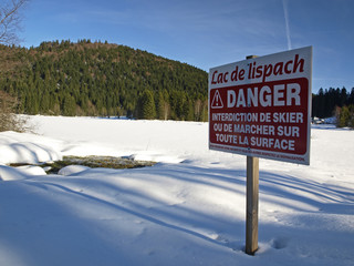 PANNEAU DE DANGER