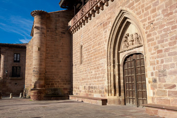 Iglesia de Ezcaray, La Rioja, España © Francisco Javier Gil