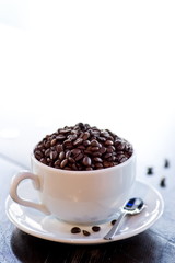 Cafe Tasse mit Bohnen