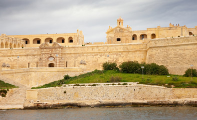 Fototapeta premium Manoel fort from sea side