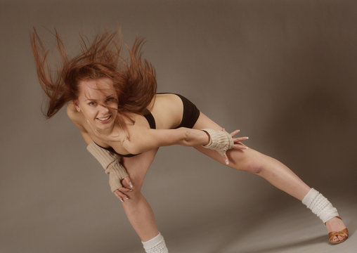 modern style dancer posing