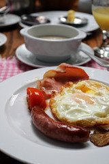 Traditional English breakfast ..