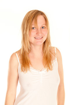 Portrait einer h&uuml;bschen Frau im Nachthemd