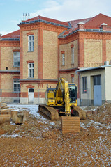 baustelle mit bagger