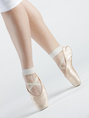 detail of ballet dancer's feet © Richard Semik