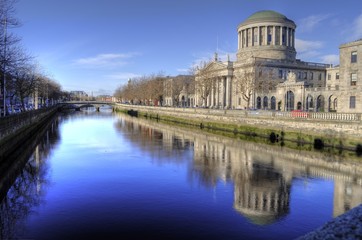 Fototapeta premium The Four Courts - Dublin, Irlandia (Irlandia)