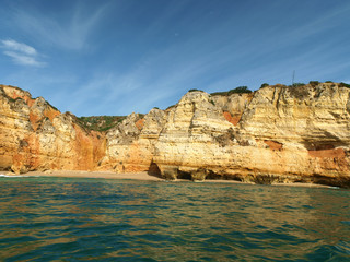 Fototapeta na wymiar Malownicze wybrzeża Algarve między Lagos i Cap Vincent