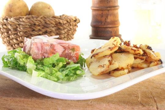 Bratkartoffeln mit S&uuml;lze