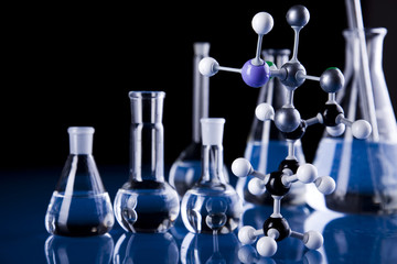 Molecular Model, Laboratory glass