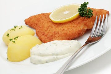 Gebackenes Schollenfilet mit Kartoffeln