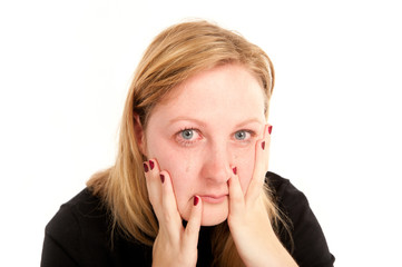 Portrait einer traurigen, weinenden Frau