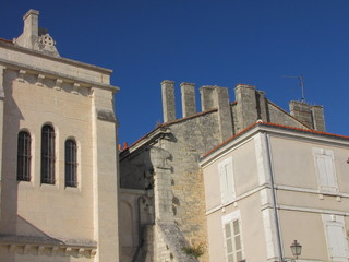 Obraz premium Ville d’Angoulême ; Poitou - Charentes , Limousin