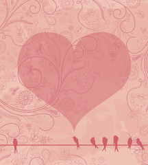 Rosa Herz mit Muster und Schwalben