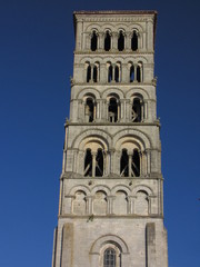 Fototapeta na wymiar Cathédrale Saint-Pierre ; Angoulême ; Poitou - Charentes