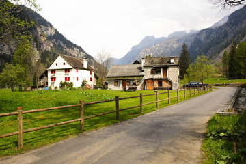 Fototapeta na wymiar Wieś góry