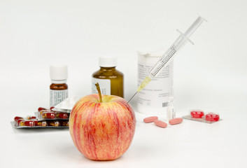 Vitaminspritze Apfel, Medikamente