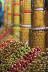 Marrakech Maroc Morocco food olives oliven marché market