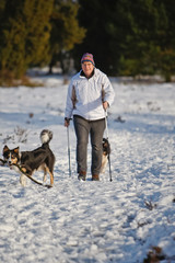 Nordicwalking im Schnee