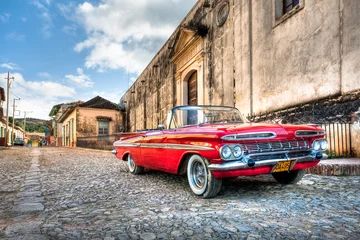 Papier Peint photo autocollant Voitures anciennes cubaines Chevrolet rouge