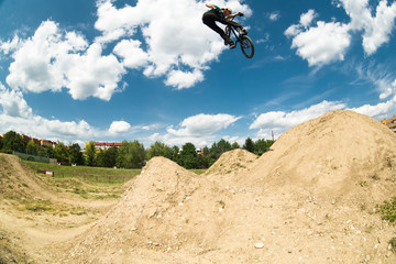 dirt bmx