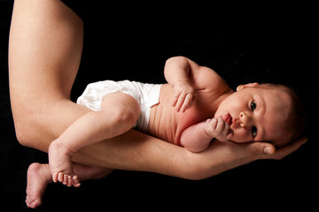 Baby auf dem Arm