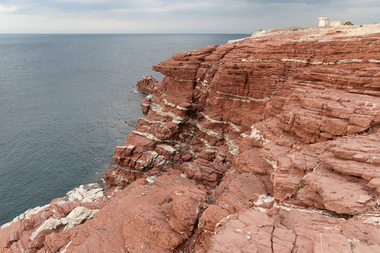 Rocce rosse a Terrasini in Sicilia