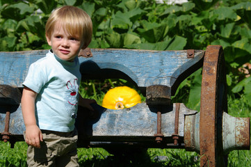 enfant à la campagne