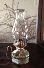 Lampe &agrave; p&eacute;trole