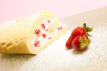 Strawberry roll