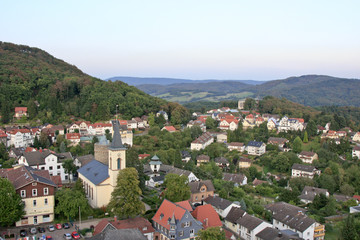 Fototapeta na wymiar Blick auf die Stadt Lindenfels