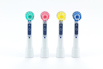 Electric toothbrush head