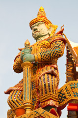 Giant statue in Thai temple