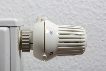 Heizk&ouml;rper, Thermostat