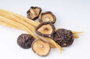 Dried Mushrooms and beancurds