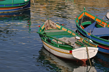 Fototapeta na wymiar Tradycyjna łód¼ - Gozo Malta