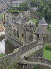 Fototapeta na wymiar Fougeres Castello Francia Bretagna
