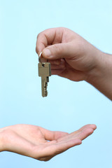 Schl&uuml;ssel&uuml;bergabe