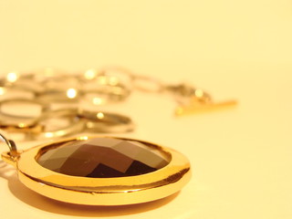 Bijou, pendentif, doré