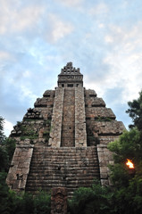 temple at&egrave;que