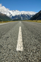 Road to Mountain