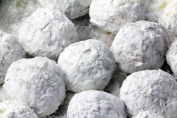 Pecan puff cookies